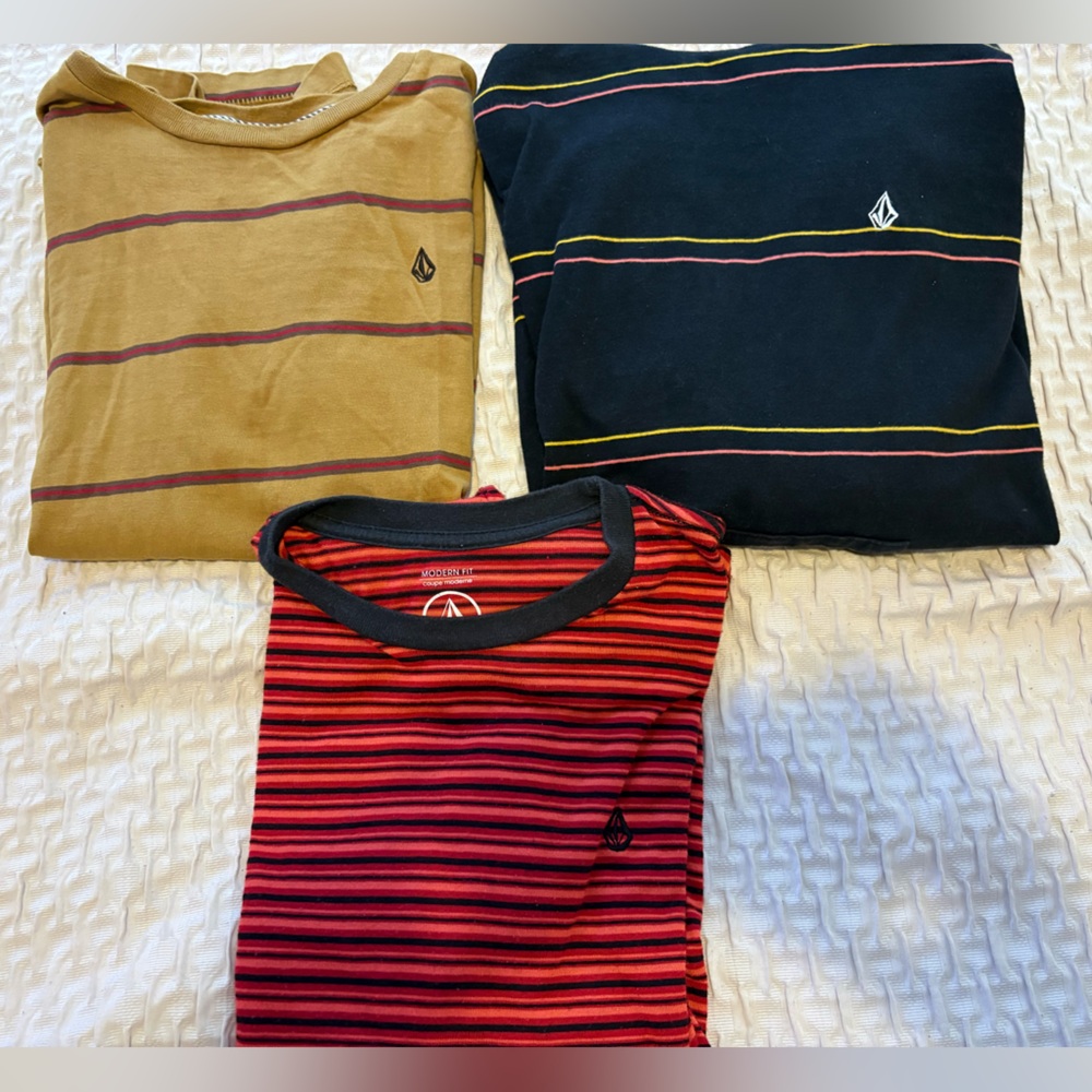 Boys Volcom bundle